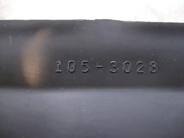 Toro walk behind mower discharge chute 105-3028 - Photo 3