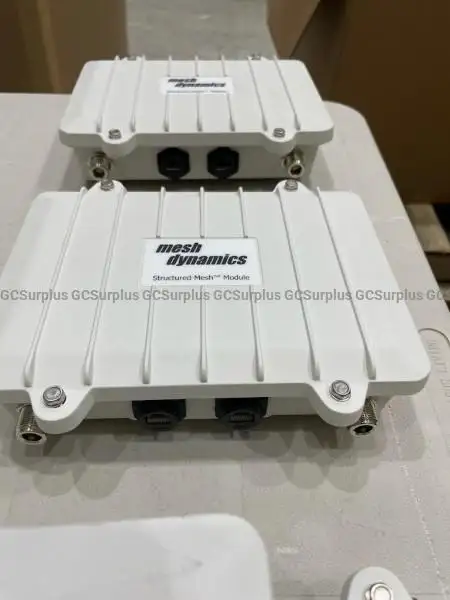 high-capacity omesh dynamic MD4454-AAIA variant):4 radios total - Photo 3