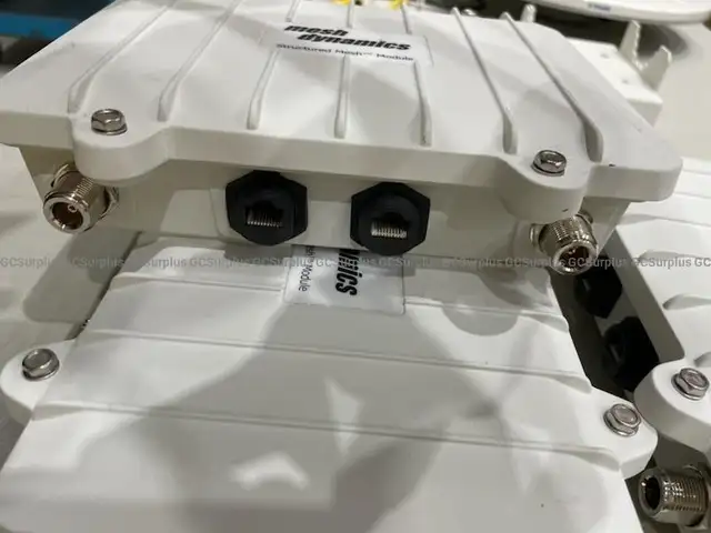 high-capacity omesh dynamic MD4454-AAIA variant):4 radios total - Photo 4