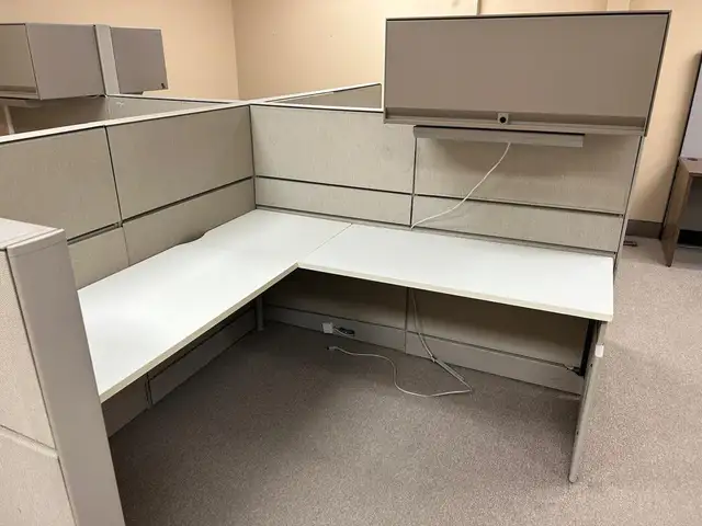 Teknion TOS System-Call us for any size/configuration cubicles! - Photo 3