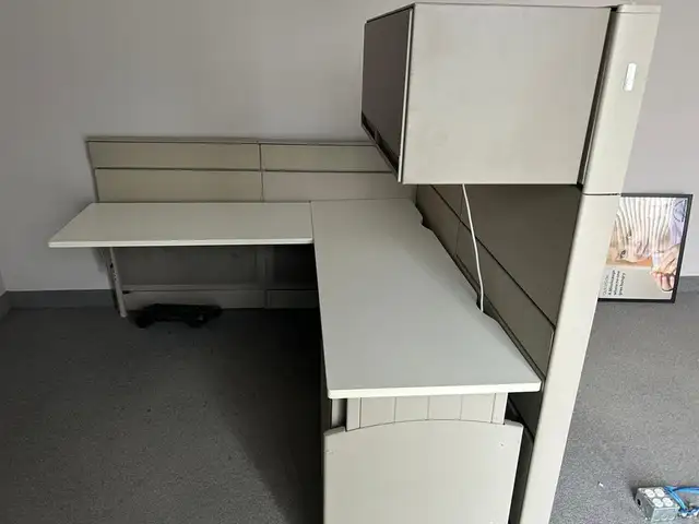Teknion TOS System-Call us for any size/configuration cubicles! - Photo 4
