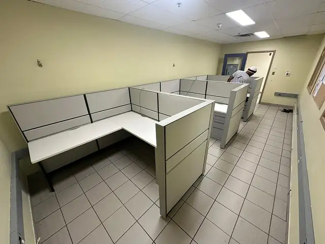 Teknion TOS System-Delivery options are available! - Photo 2