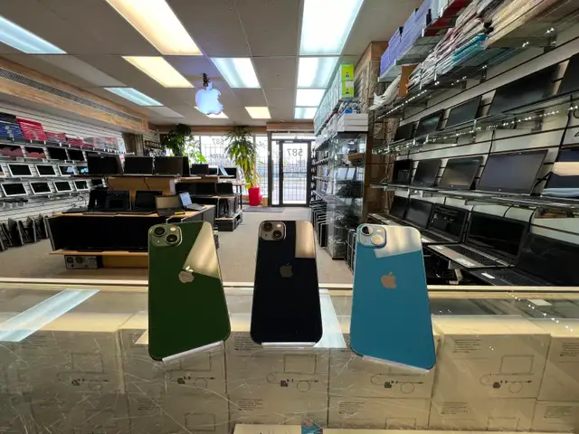 En excellent condition Iphone 13