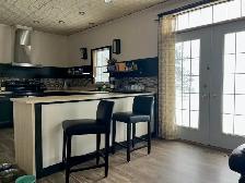 Large Country Home. No neighbours 1acre $850,000 Casselman, ON - Photo 2