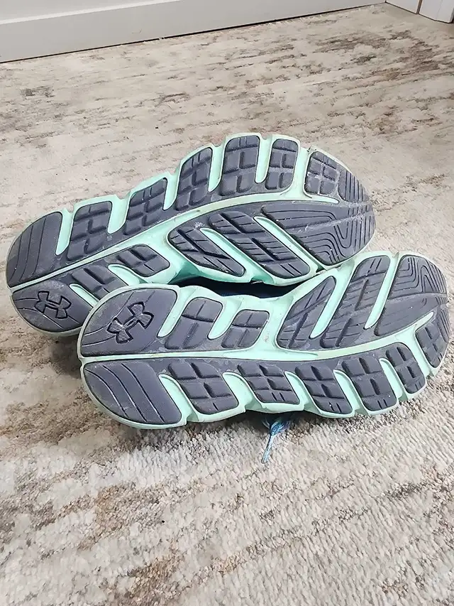 Under Armor Asset 6 runners - Photo 5