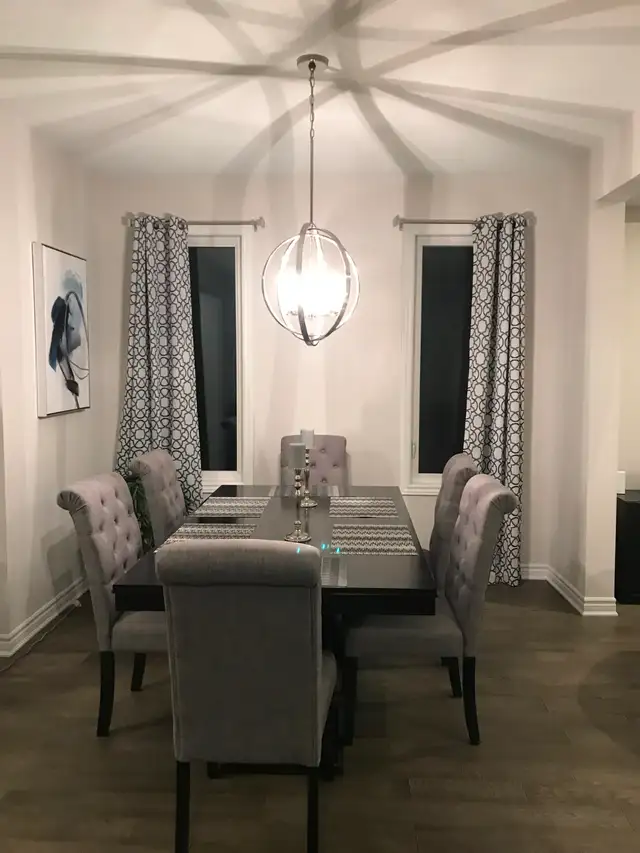 Executive 4BDRM DEN  Luxury Mansion For RENT From April 1st - Photo 4