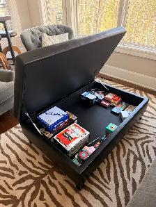 Coffee Table/Storage Bench  - 'Leather' look - Dark Brown - Photo 2