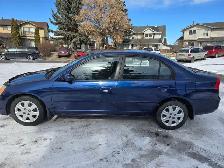 Honda civic 2003 standard manual transmission with four doors