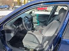 Honda civic 2003 standard manual transmission with four doors - Photo 5