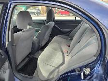 Honda civic 2003 standard manual transmission with four doors - Photo 6