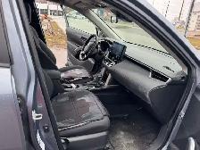 2022 Toyota Corolla Cross LE AWD - Photo 12