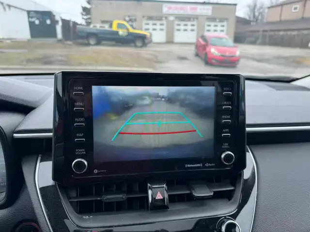 2022 Toyota Corolla Cross LE AWD - Photo 16