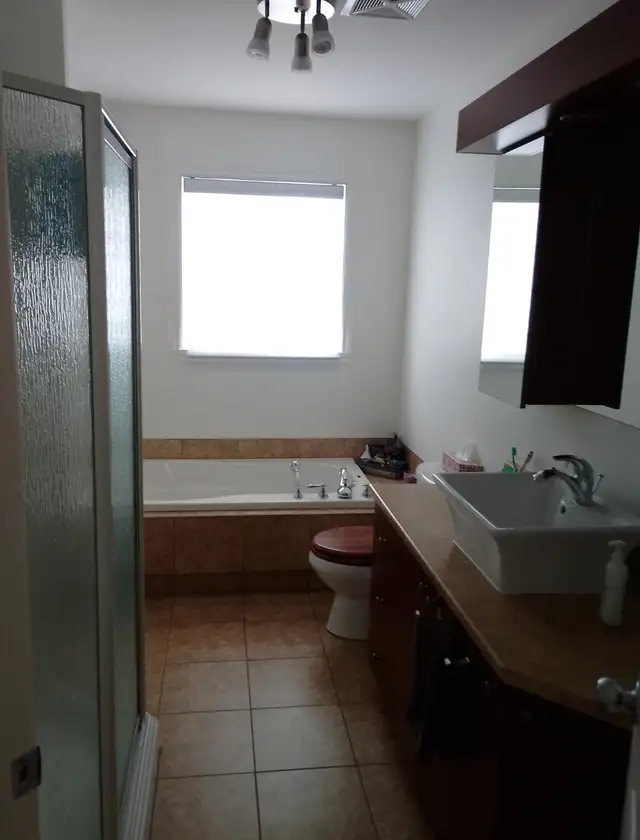 Beau grand 5 1/2 à louer à St-Charles de Drummondville - Photo 5