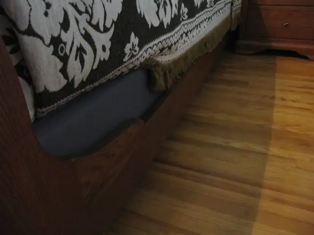 HPL Mobilier Louis Philippe Heritage Collection Wood Sleigh Bed - Photo 9