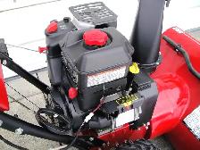 CRAFTSMAN 1350 27' SNOW BLOWER - Photo 7