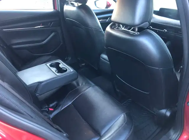 2021 MAZDA 3 GT, LEATHER, SUNROOF. H. SEATS - Photo 6