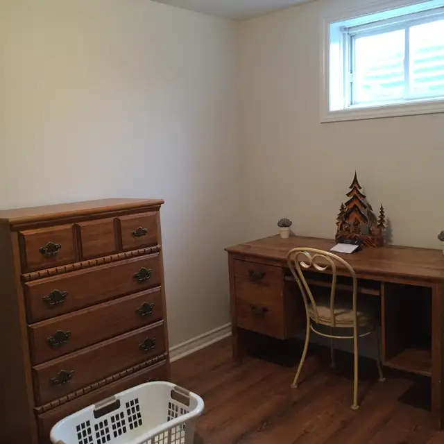 Private Bedroom - All Utilities Included - $650/month - Photo 5