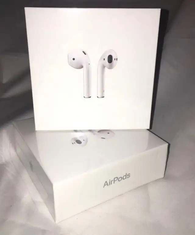 Airpods Gen2 W/Charging Case (BNIB)