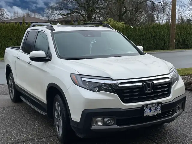 Honda Ridgeline 2019. LowMilage.