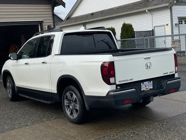 Honda Ridgeline 2019. LowMilage. - Photo 2
