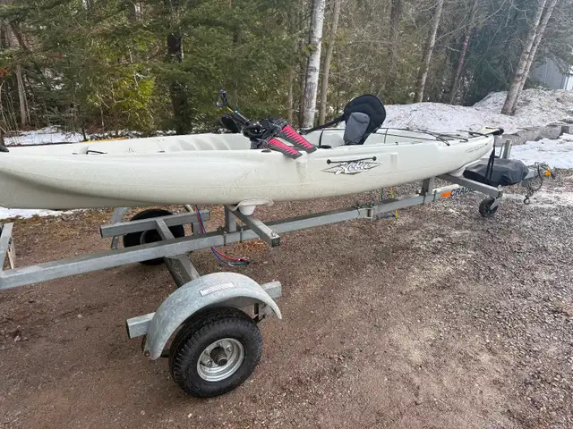 Hobie outback mirage pedal kayak and trailer package mint !