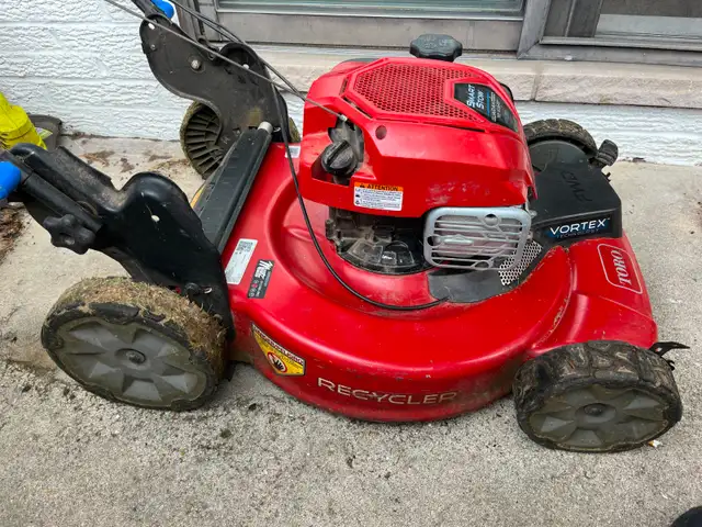 Toro Lawn Mower - Photo 2