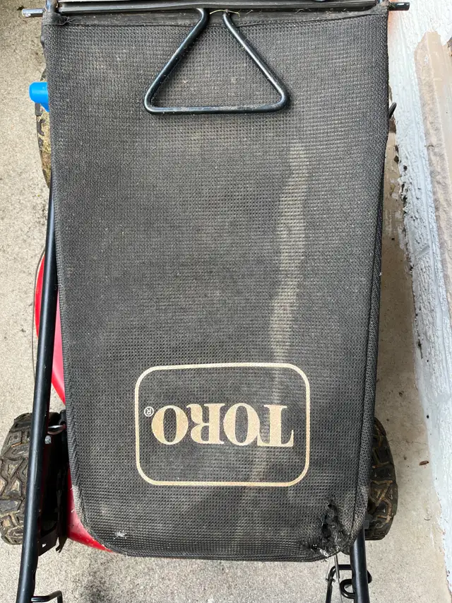 Toro Lawn Mower - Photo 5