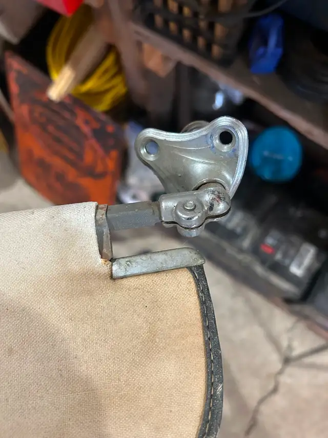 Vintage Chevy car inside visors - Photo 3