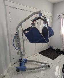 Joerns Hoyer Advance 340 Foldable Portable Electric Patient Lift - Photo 6
