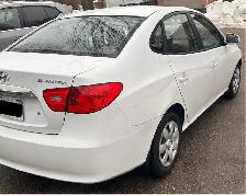 2010 Hyundai Elentra - Photo 5