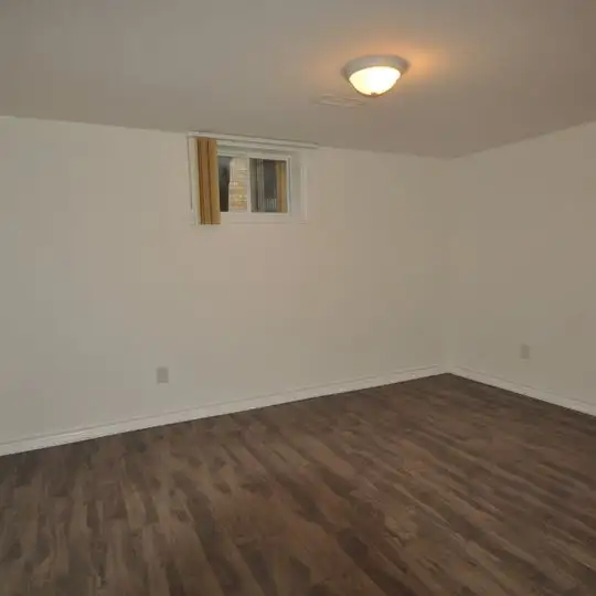 Spacious Whole Basement Apartment for Rent - Photo 5