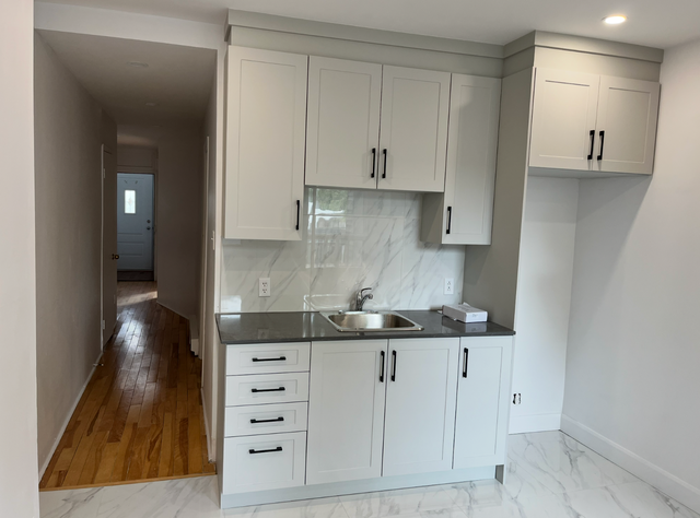 FOR RENT 3 ½ in VERDUN - Photo 2