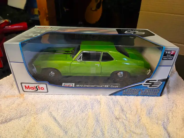 Maisto Diecast 1:18 Cars