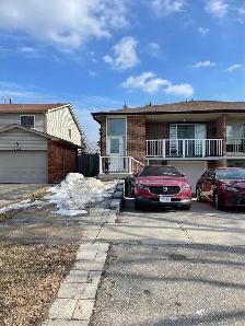 2 bedroom basement near square one mississauga