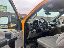 2022 Ford F-250 XLT Crew Cab Short Box 4WD - Photo 6