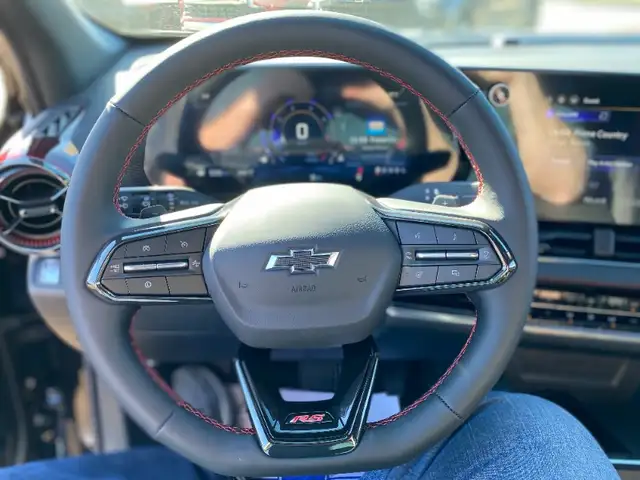2026 Chevrolet Equinox AWD RS Leather|Heated & Cooled Seats|Sunr - Photo 4