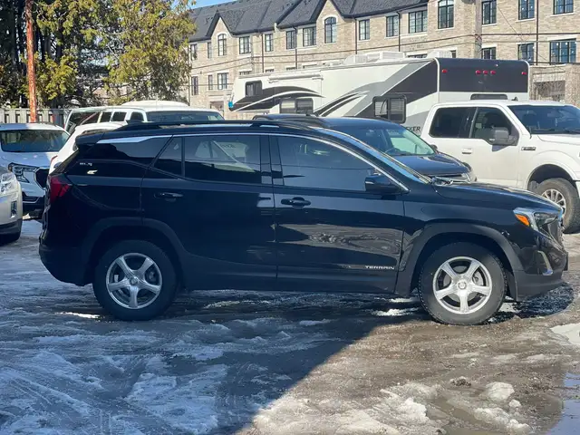 2020 GMC Terrain SLE - Photo 7