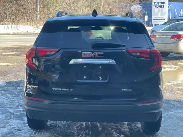 2020 GMC Terrain SLE - Photo 8