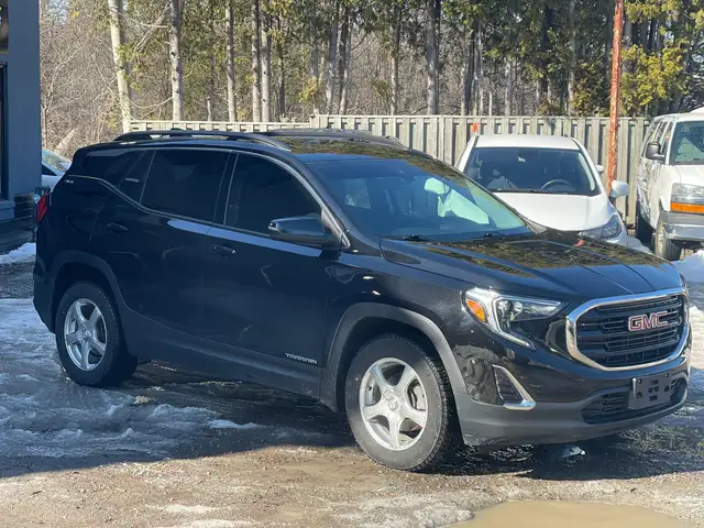 2020 GMC Terrain SLE - Photo 10