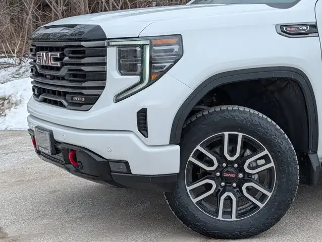 2026 GMC Sierra 1500 AT4- Technology Pkg - Preferred Pkg - Photo 3