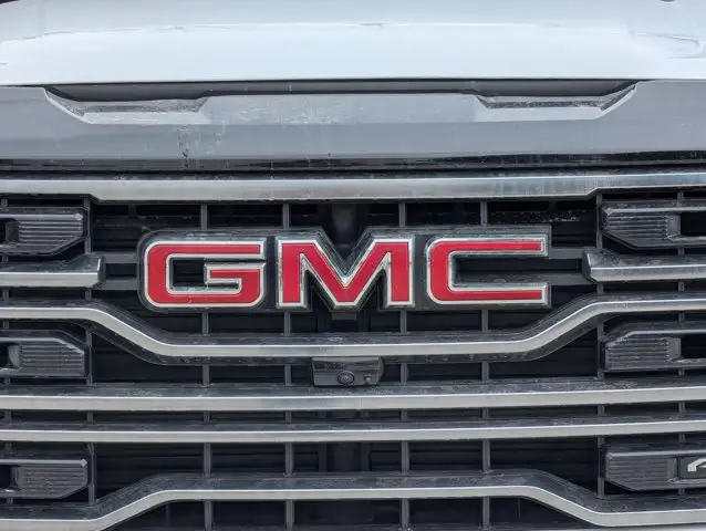 2026 GMC Sierra 1500 AT4- Technology Pkg - Preferred Pkg - Photo 9