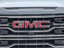 2026 GMC Sierra 1500 AT4- Technology Pkg - Preferred Pkg - Photo 9