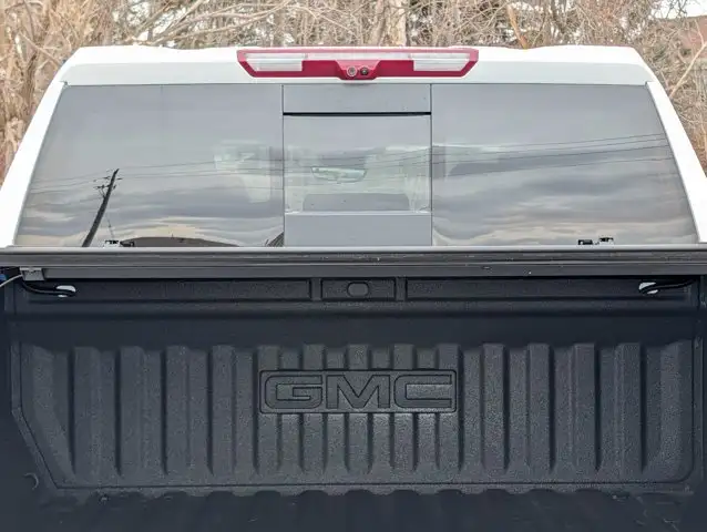 2026 GMC Sierra 1500 AT4- Technology Pkg - Preferred Pkg - Photo 15