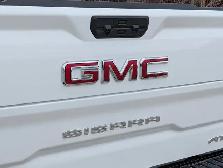 2026 GMC Sierra 1500 AT4- Technology Pkg - Preferred Pkg - Photo 16