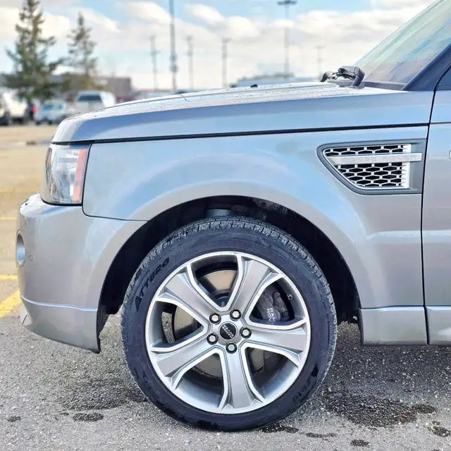 2011 Land Rover Range Rover Sport 4WD 4dr SC - Photo 9