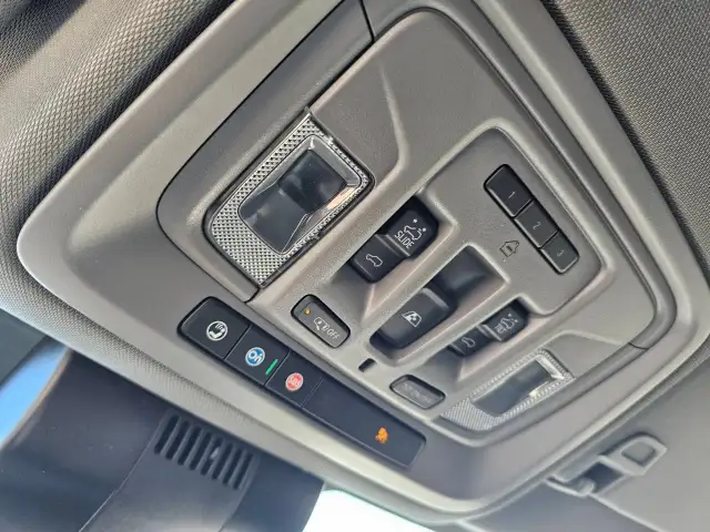 2025 Chevrolet Silverado 1500 - Photo 17