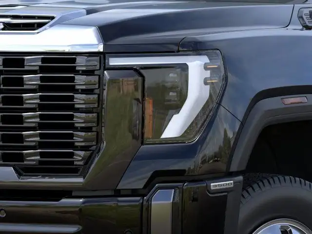 2026 GMC Sierra 3500HD Denali Ultimate - Photo 13