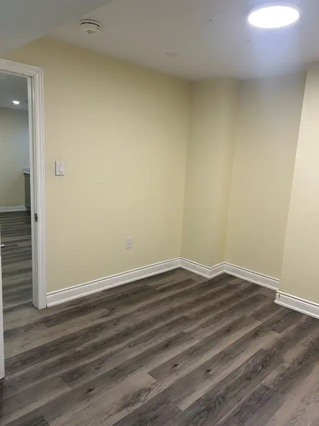 2 Bedroom Legal Basement - Photo 6