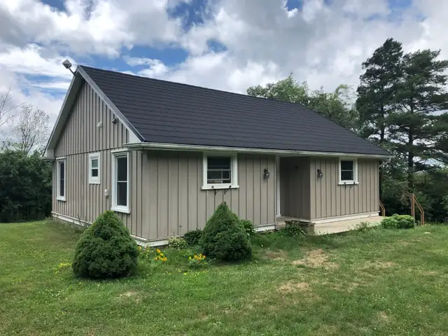 Peaceful 3 Bedroom Bungalow In Arkell Close To Guelph For Rent - Photo 2