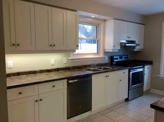 Peaceful 3 Bedroom Bungalow In Arkell Close To Guelph For Rent - Photo 4